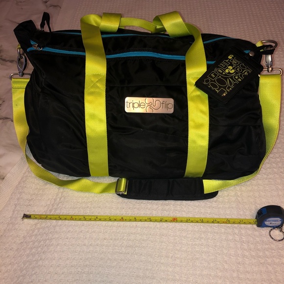 Triple Flip duffel bag
